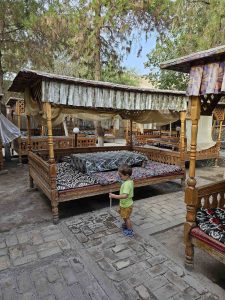 Khiva in Uzbekistan con i bambini